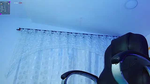 Matthew Boy  online show from 21, 12, 2024