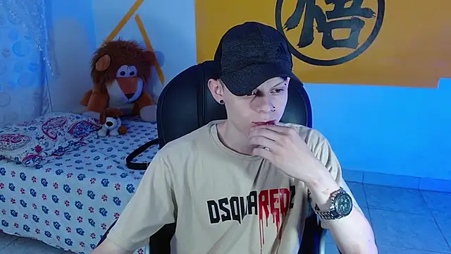 Matthew Boy  online show from 7, 1, 2025