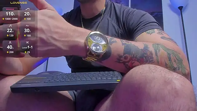 Snapshot of matt_saill chatting on 28, 11, 2025 matt saill online show from 28, 11, 2025