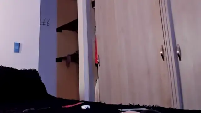 Nina Fuentes online show from 5, 3, 2025