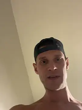 Snapshot of Camcam21 chatting on 28, 2, 2025 Camcam21 online show from 28, 2, 2025