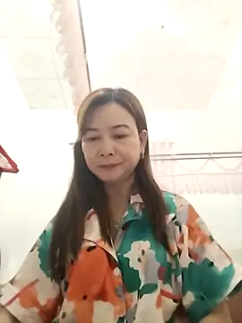 Sexy-ladyboobs20 online show from 27, 12, 2024