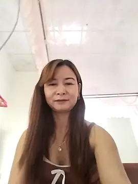 Sexy-ladyboobs20 online show from 29, 12, 2024