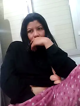 katymojadit online show from 29, 12, 2024