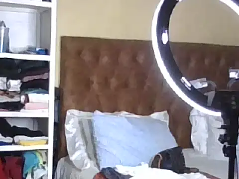 Bootiq online show from 23, 2, 2026