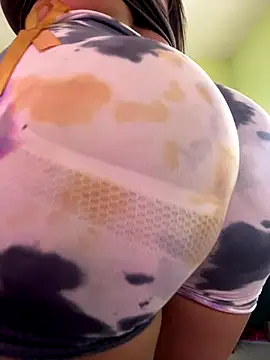 Snapshot of izanmiller2001 chatting on 2, 10, 2025 izanmiller2001 online show from 2, 10, 2025