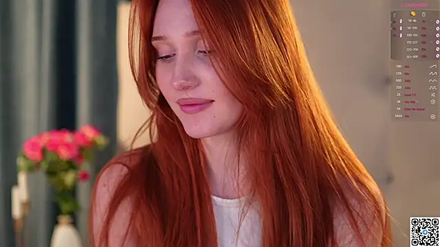 Snapshot of KleinGlif chatting on 10, 3, 2025 KleinGlif online show from 10, 3, 2025