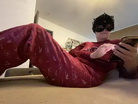 Marilou1983 online show from 29, 11, 2025