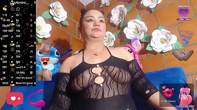 Snapshot of IngritBitch chatting on 24, 5, 2026 IngritBitch online show from 24, 5, 2026