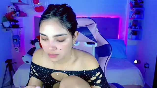 Kylie brokee online show from 18, 12, 2024