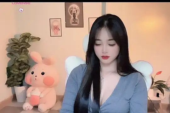  Aimy  online show from 13, 12, 2025