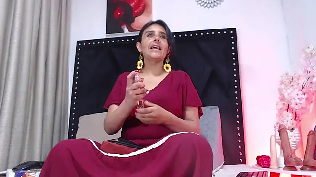  Marcela   online show from 6, 3, 2025