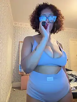 nolotymfcXo online show from 19, 2, 2026