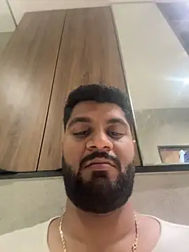 Snapshot of shrreyyyy chatting on 4, 3, 2026 shrreyyyy online show from 4, 3, 2026