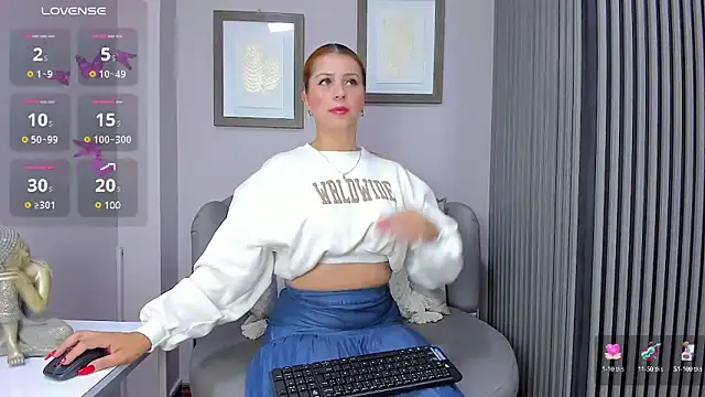 Snapshot of Nahiajhonson_ chatting on 13, 1, 2025 Nahiajhonson online show from 13, 1, 2025