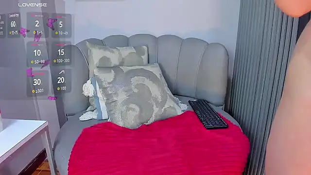 Snapshot of Nahiajhonson_ chatting on 13, 1, 2025 Nahiajhonson online show from 13, 1, 2025