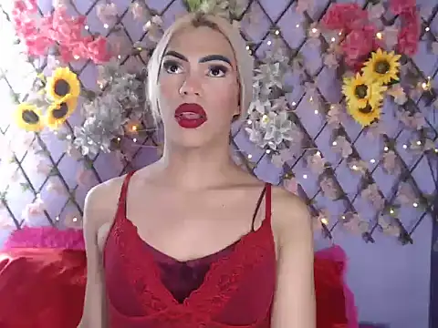 Snapshot of MARGOTFERRER chatting on 22, 7, 2026 MARGOTFERRER online show from 22, 7, 2026