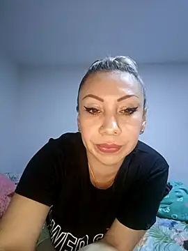 Snapshot of coral_smitth chatting on 19, 3, 2025 coral smitth online show from 19, 3, 2025