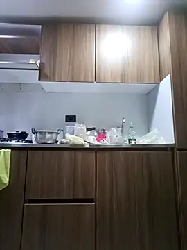 Snapshot of coral_smitth chatting on 19, 11, 2025 coral smitth online show from 19, 11, 2025