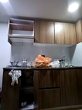 Snapshot of coral_smitth chatting on 15, 12, 2025 coral smitth online show from 15, 12, 2025