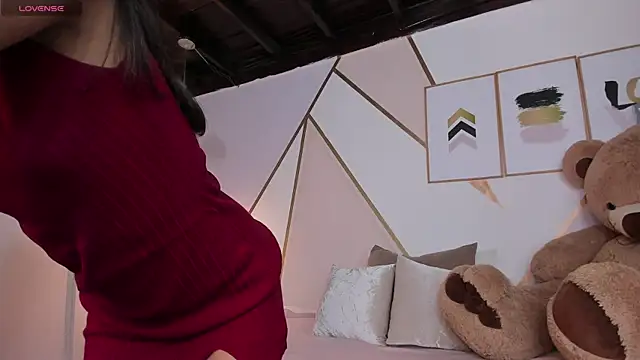 cate martinez online show from 25, 12, 2024