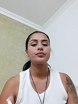 Snapshot of EmmaTorres_ chatting on 24, 9, 2025 EmmaTorres  online show from 24, 9, 2025