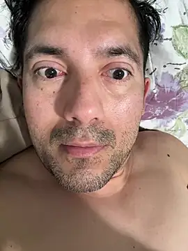 Papilobo12 online show from 16, 12, 2024