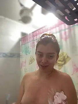Snapshot of Cloew_Marz chatting on 2, 3, 2025 Cloew Marz online show from 2, 3, 2025