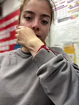 Cloew Marz online show from 12, 11, 2025