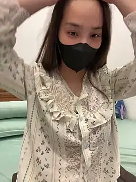 Lilisa miu online show from 4, 1, 2025