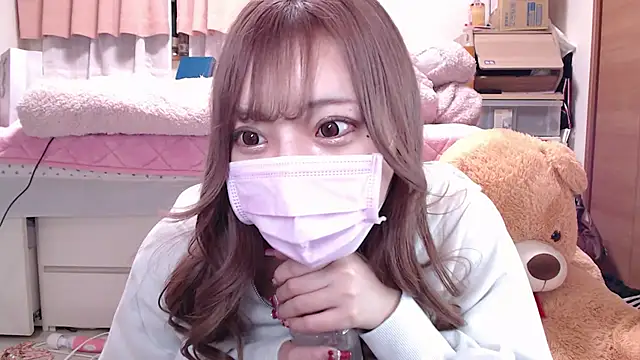 Snapshot of _chanMOMO_ chatting on 18, 12, 2024  chanMOMO  online show from 18, 12, 2024