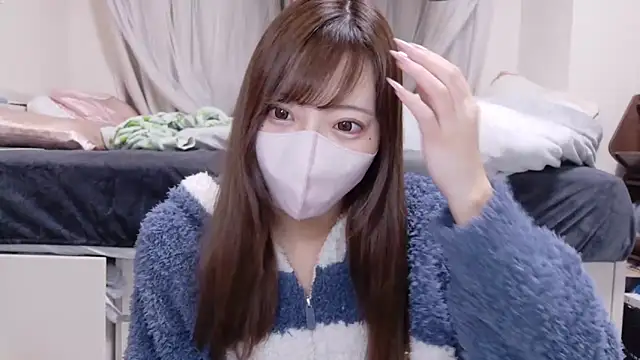 Snapshot of _chanMOMO_ chatting on 12, 3, 2025  chanMOMO  online show from 12, 3, 2025