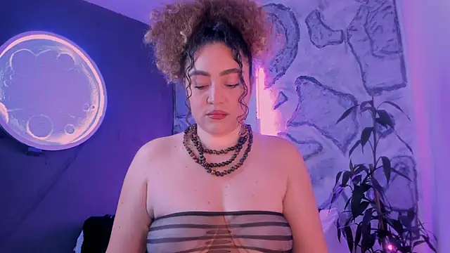 Kateryn  online show from 19, 6, 2026