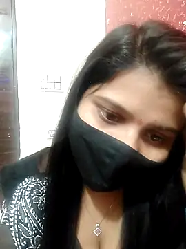 Hotty-simran online show from 3, 3, 2025