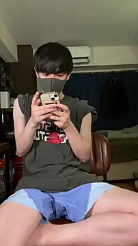 Snapshot of poketkuma chatting on 9, 10, 2025 poketkuma online show from 9, 10, 2025