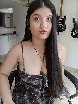 lilpervertgirl online show from 21, 7, 2026