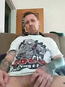 Snapshot of Schabernack1990 chatting on 28, 12, 2024 Schabernack1990 online show from 28, 12, 2024