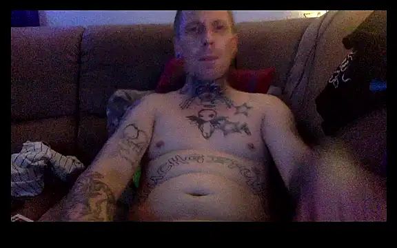 Snapshot of Schabernack1990 chatting on 7, 1, 2025 Schabernack1990 online show from 7, 1, 2025