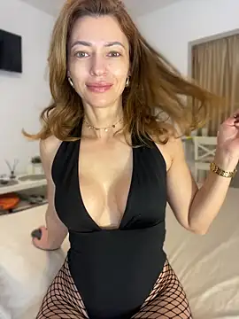 Snapshot of AdeleLovely chatting on 19, 6, 2026 AdeleLovely online show from 19, 6, 2026