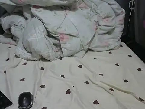 Sexy baby004 online show from 15, 12, 2025