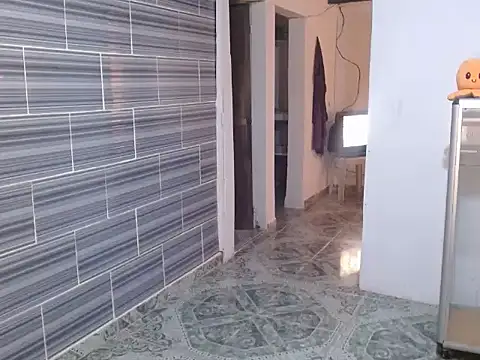 luna grans 777 online show from 25, 1, 2025