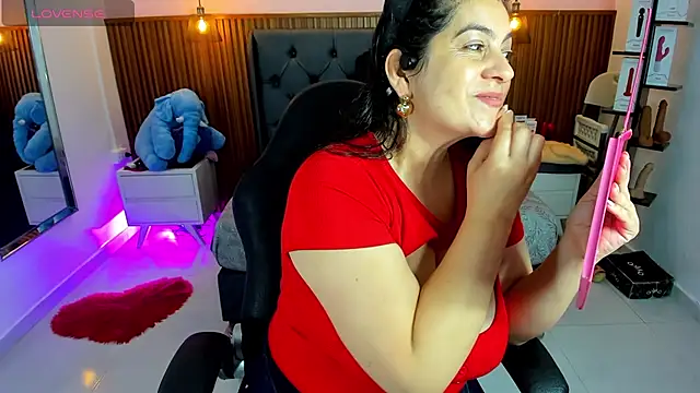 Snapshot of MEYLAGIA chatting on 3, 7, 2026 MEYLAGIA online show from 3, 7, 2026
