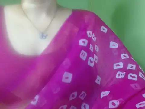 Snapshot of LOVERIAKOL chatting on 15, 7, 2026 LOVERIAKOL online show from 15, 7, 2026