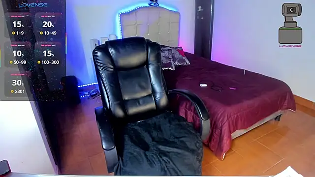 vampirellaa crazy  online show from 12, 3, 2025