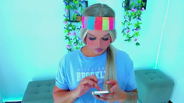 TaylorMon online show from 5, 2, 2026