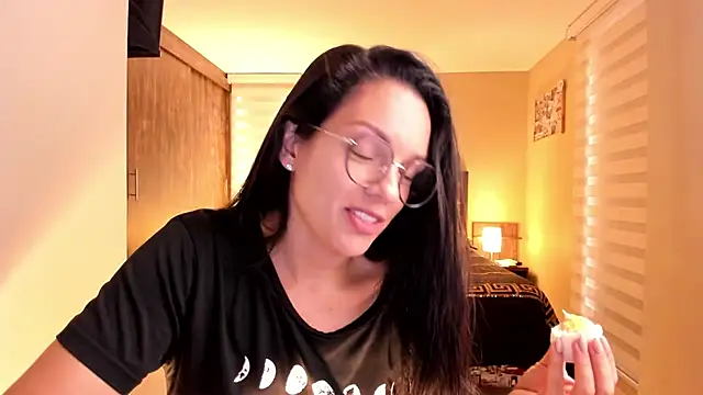 anabel 025 online show from 17, 3, 2025