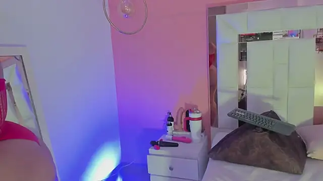 Snapshot of Alanna_hot3 chatting on 14, 2, 2026 Alanna hot3 online show from 14, 2, 2026