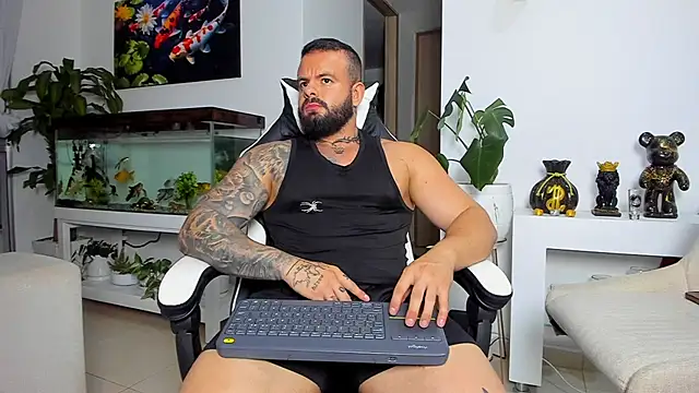 Johnnygrayson1 online show from 23, 9, 2025