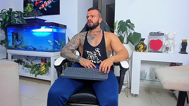 Johnnygrayson1 online show from 16, 10, 2025