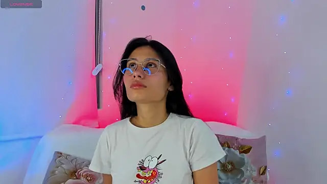 NayeCloud online show from 1, 3, 2026